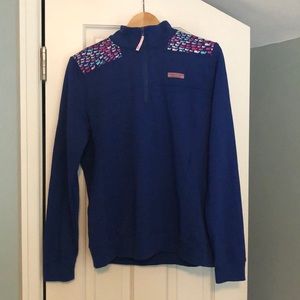 EUC Blue Whale Detail Vineyard Vines Shep Shirt